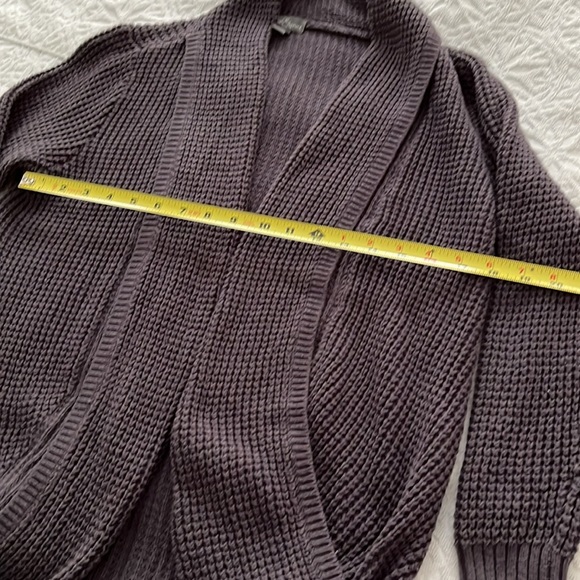 Market & Spruce sweater. - Picture 3 of 6